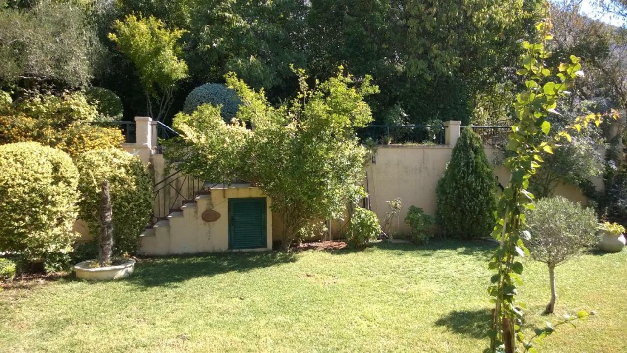 Villa Tzitzifies Kourouklata Екстер'єр фото
